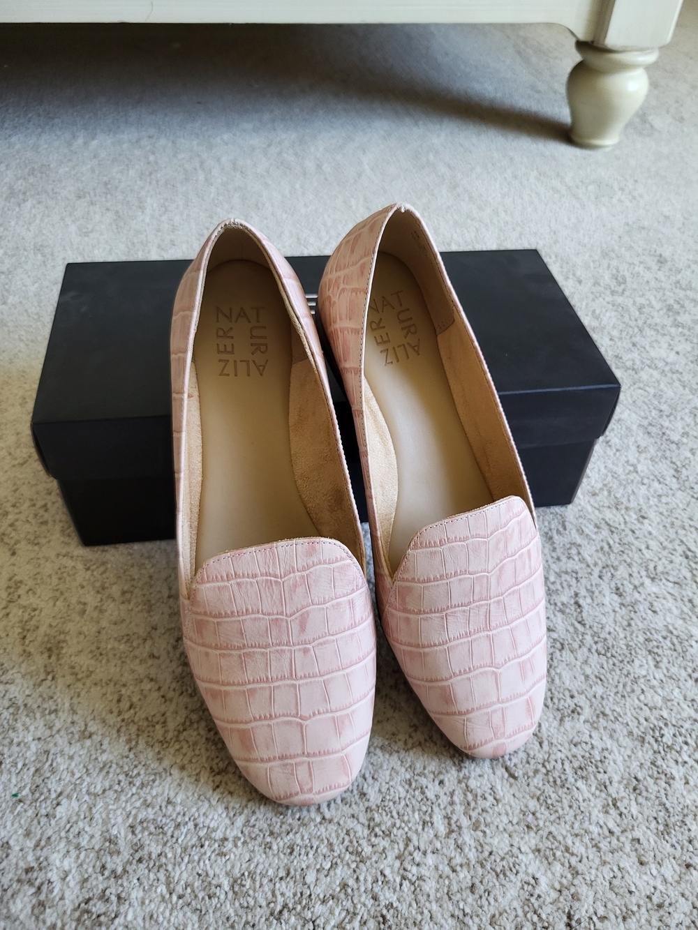 Naturalizer Pale Pink Croc-Embossed Leather Loafers